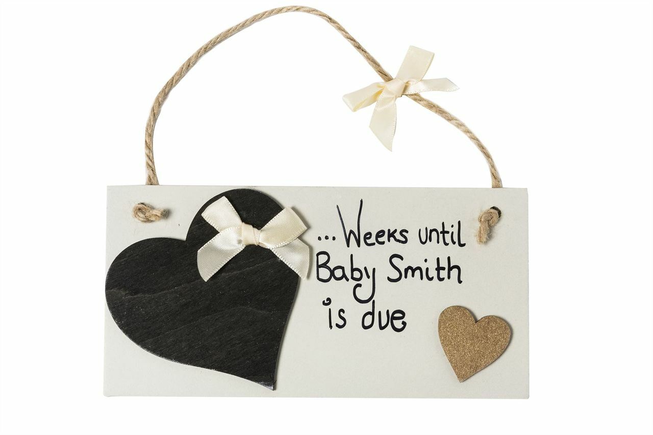 Baby Countdown Plaque with Heart-Shaped Chalkboard and Personalisation Options: Choose Your Own Name and Countdown Duration 16 x 18cm - Perfect Baby Shower Gift Idea