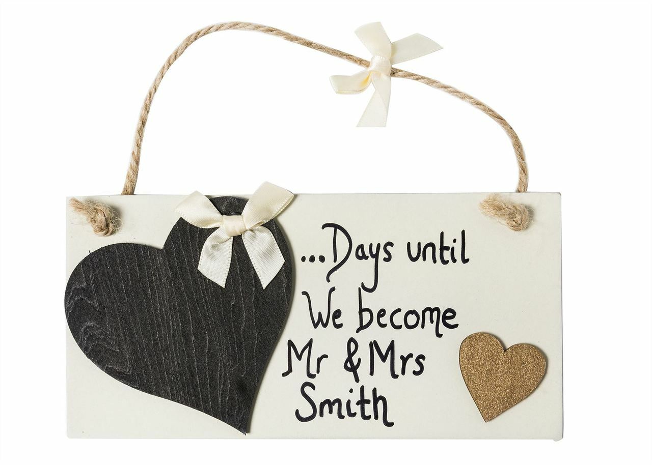 Load image into Gallery viewer, Personalised Handmade Wedding Countdown Plaque &amp;#39;Golden Heart&amp;#39; Sign Chalkboard Engagement Gift Mr &amp;amp; Mrs
